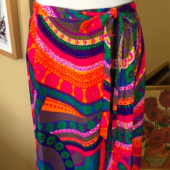 ❌Sold❌VINTAGE 60s Leslie Fay 5th Ave NYC GROOVY Wrap Tie Maxi Skirt Vivid Swirl - Picture 8 of 16